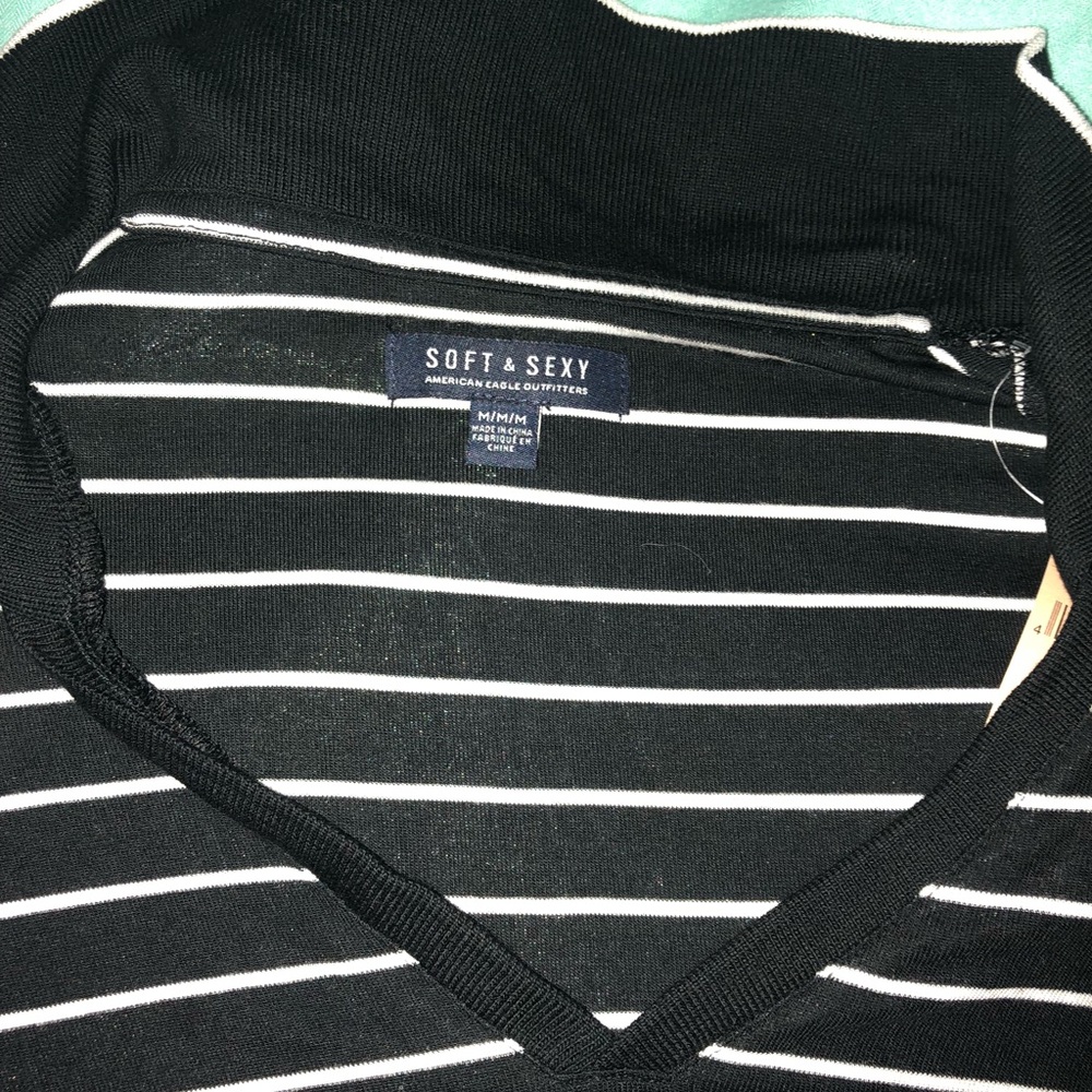 American Eagle Womens Polo Shirt - Picture 2 of 4